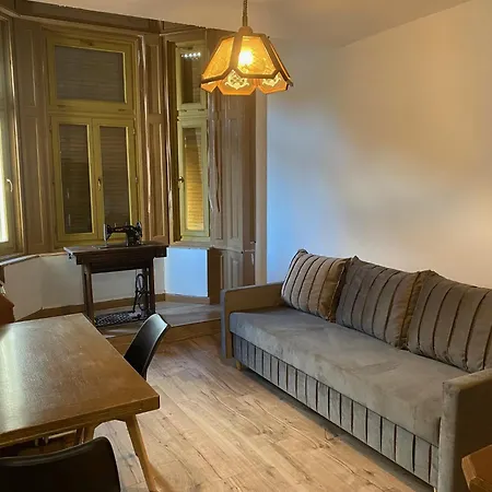 Apartment Kastely Vendeghaz *
