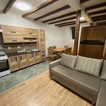 Kastely Vendeghaz Apartment Keszthely