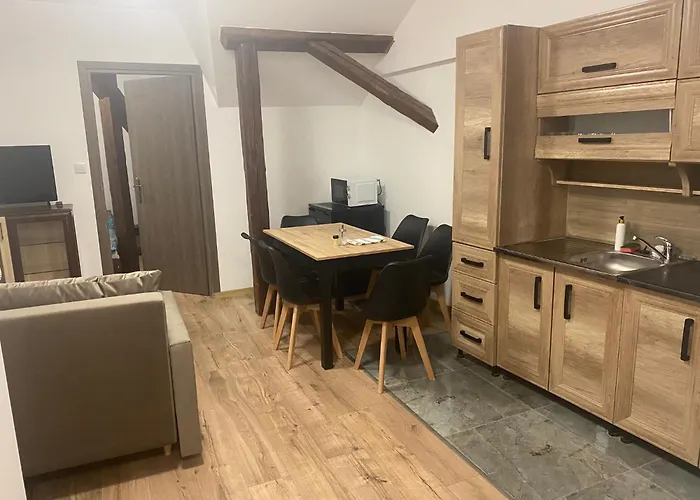 Kastely Vendeghaz * ケストヘイ